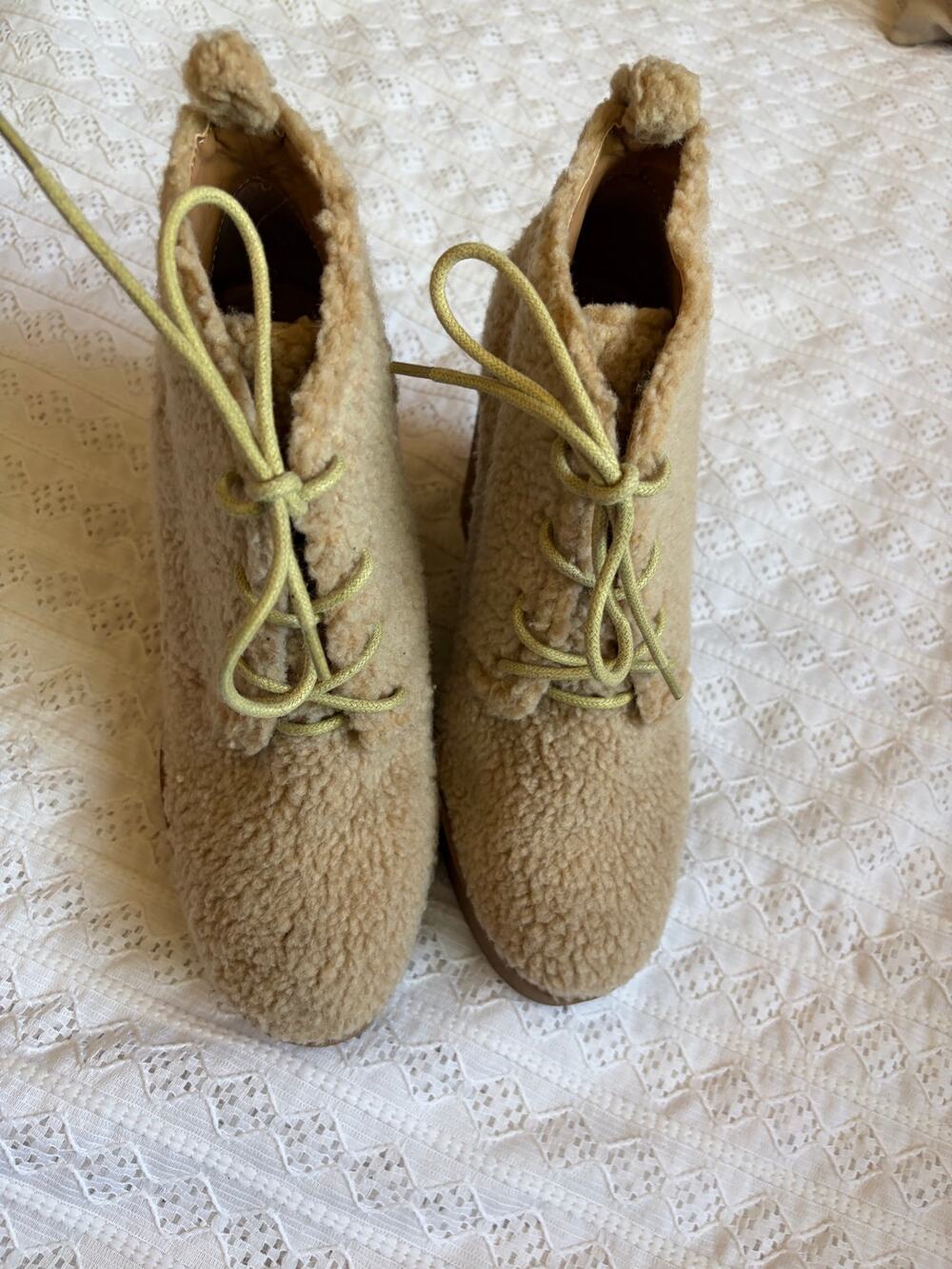 Jessica Simpson Sherpa Wedge Ankle Booties Lace Up Cream Women's 7.5 M